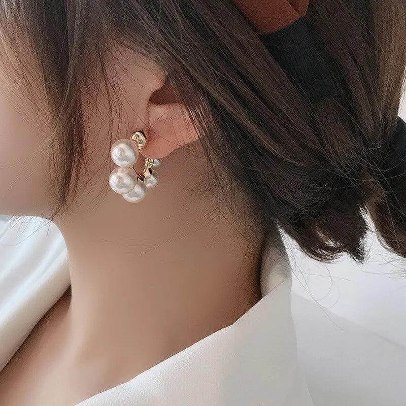 Imitation Pearl Earrings For Women 2023 Trending Round Stud Earrings For Wedding Party Elegant Jewelry Fashion Accessories